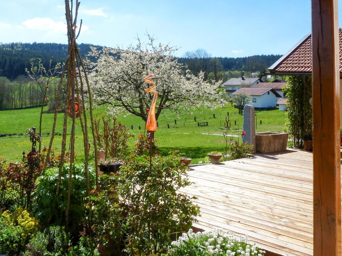 Apartment Freisinger-1 By Interhome Zachenberg Εξωτερικό φωτογραφία