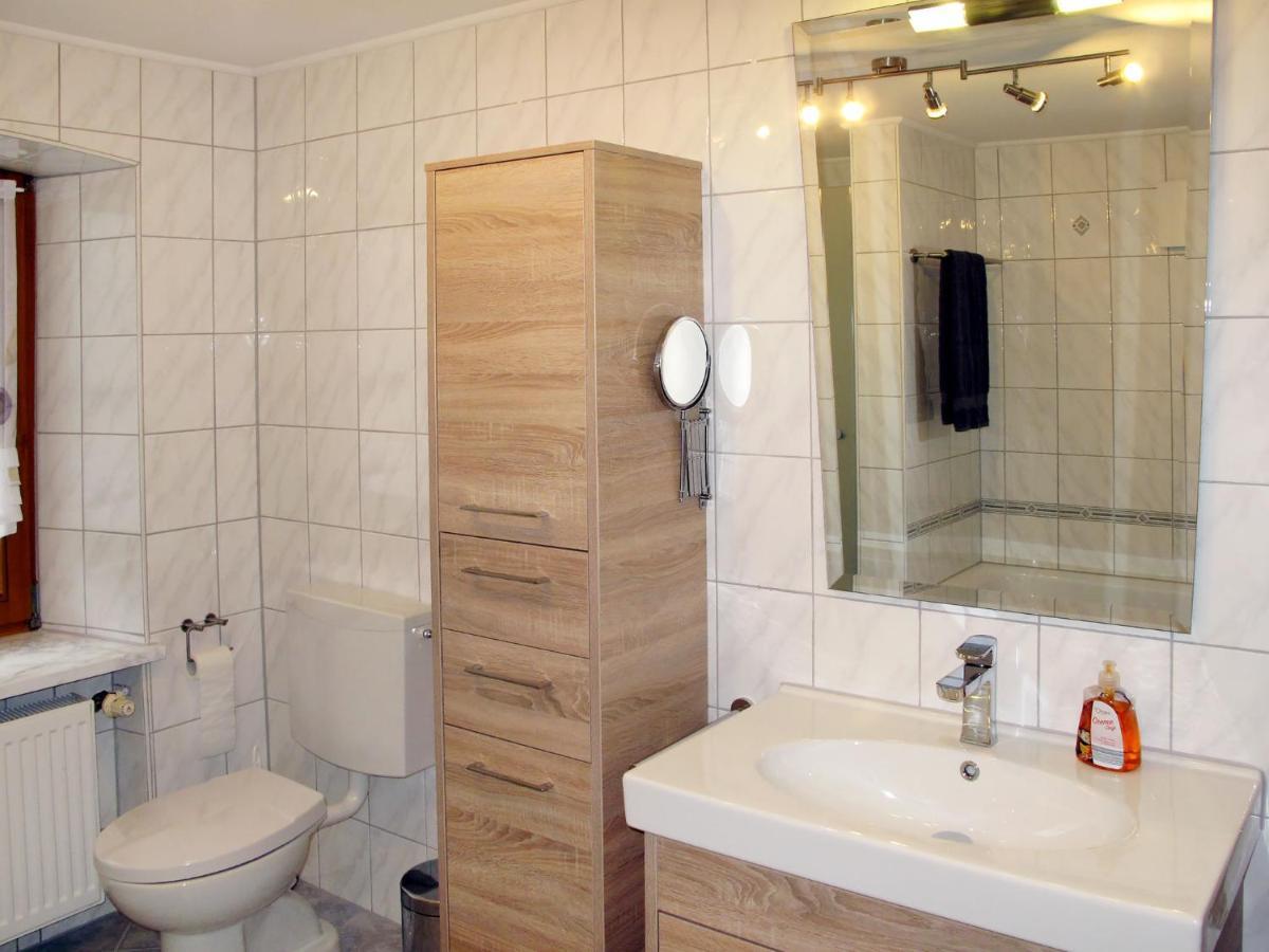 Apartment Freisinger-1 By Interhome Zachenberg Εξωτερικό φωτογραφία